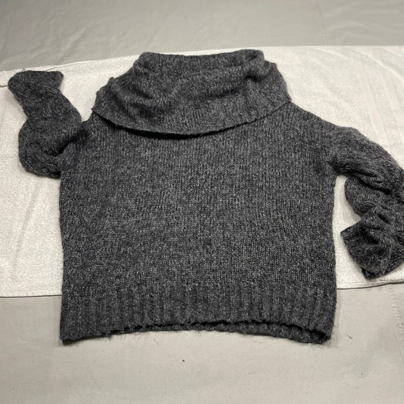 Charcoal gray cowl neck sweater - Picture 3 of 5